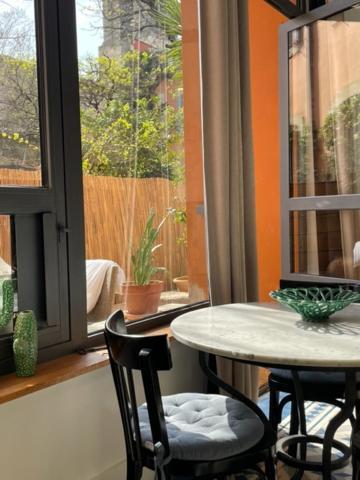 Un Oasis Au Coeur De La Vieille Ville, Classe 4 Etoiles Montpellier Exterior foto